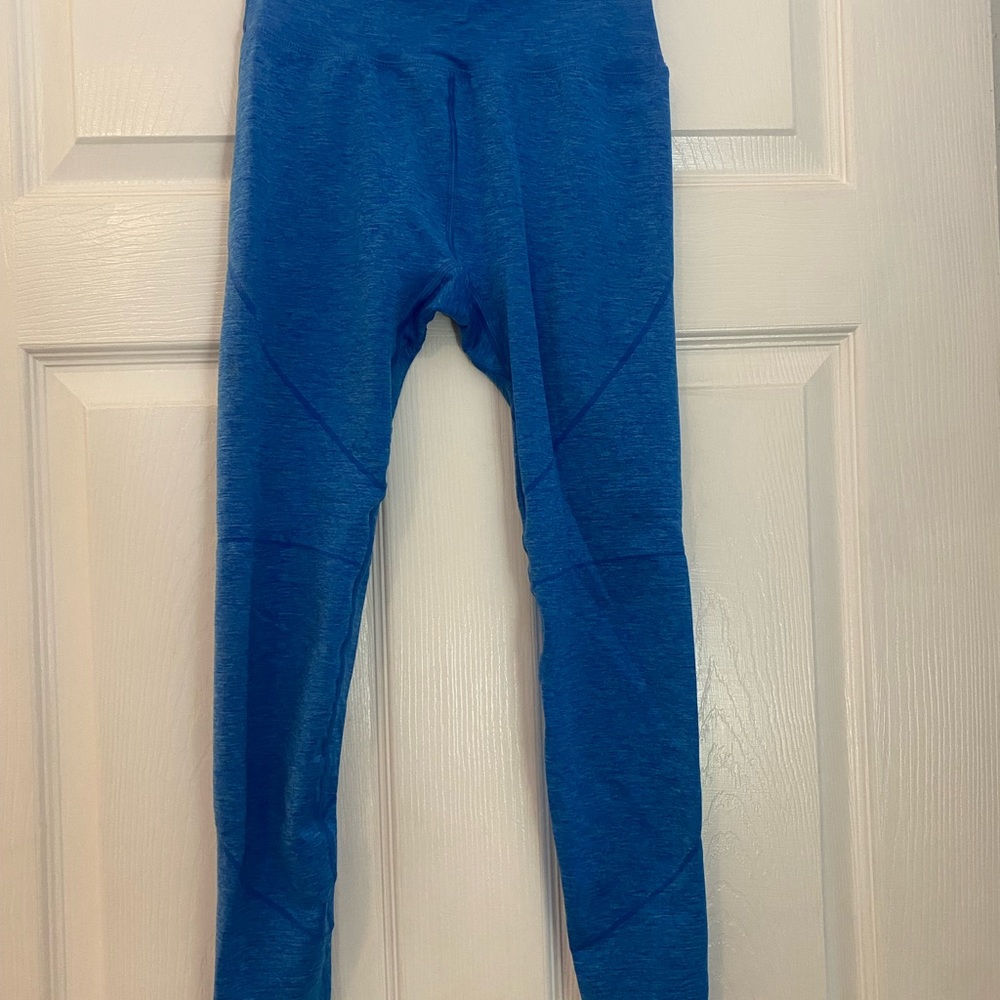 Alphalete workout leggings